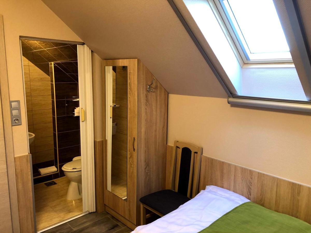 Katalin Motel & Etterem Berettyóújfalu Buitenkant foto