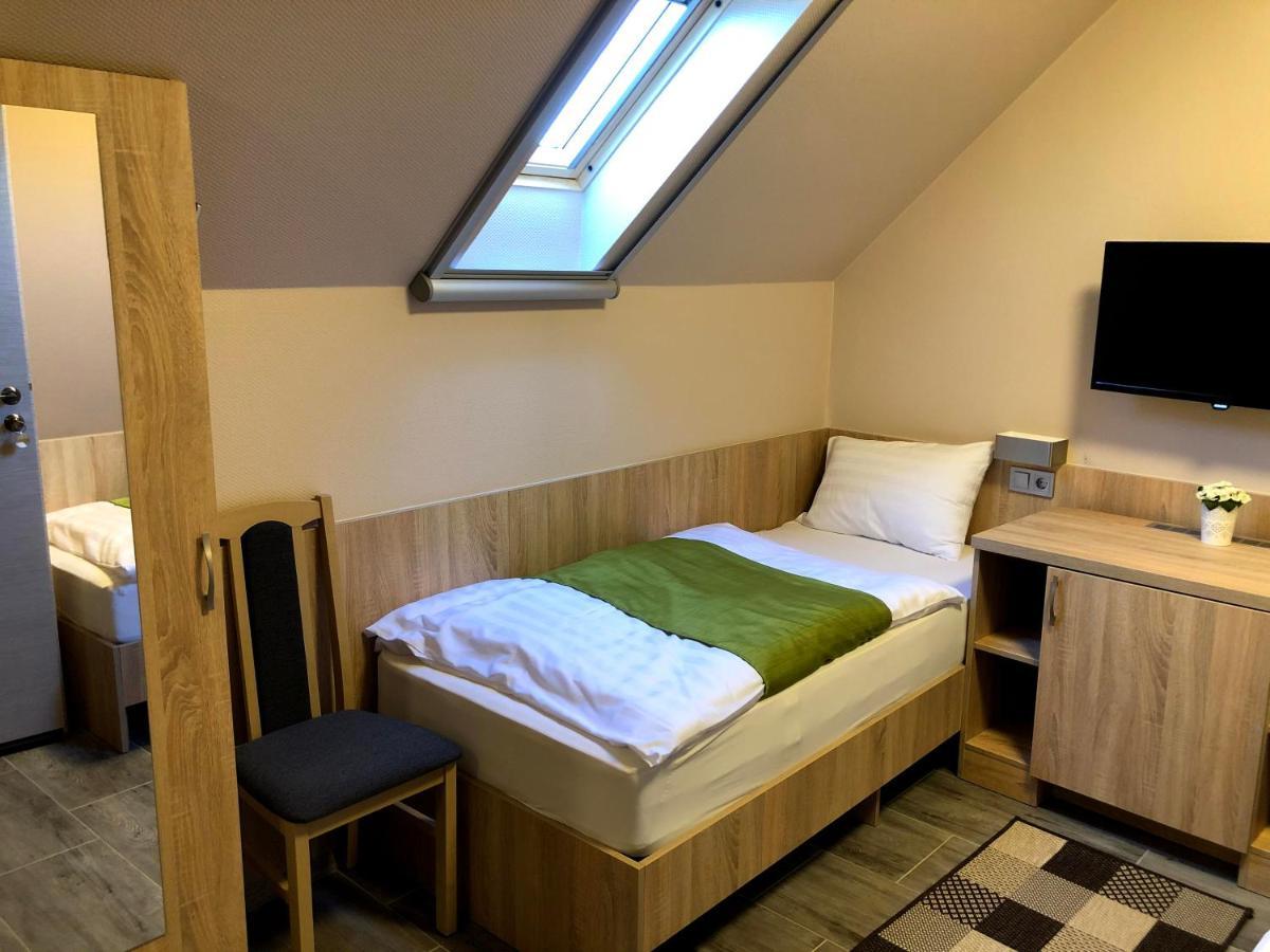 Katalin Motel & Etterem Berettyóújfalu Buitenkant foto